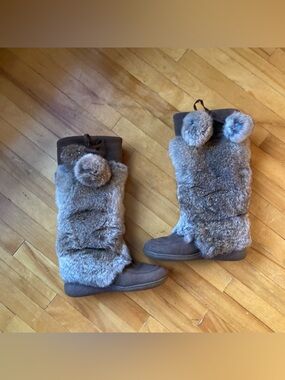 Rabbit & Leather Upper Boots with Pom Poms
